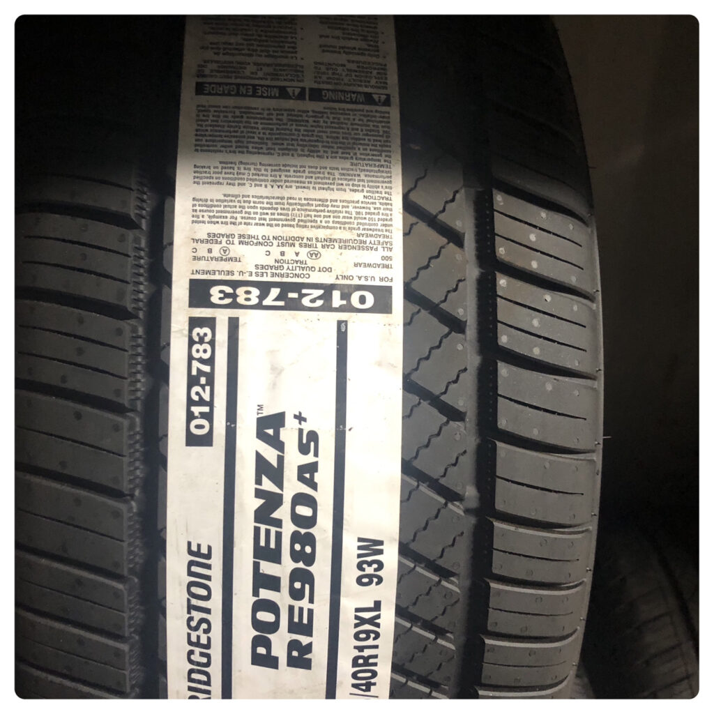 Read more about the article Pair of 245-40-19 Bridgestone Potenza